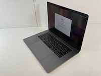 Apple macbook pro 15.4”, core(tm) i7 8th gen, 16 gb ram, 256 gb nvme, amd radeon pro 555x 4 gb laptop - afbeelding 3 van  7