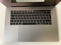 Apple macbook pro 15.4”, core(tm) i7 8th gen, 32 gb ram, 256 gb nvme, amd radeon pro 555x 4gb laptop - afbeelding 4 van  7