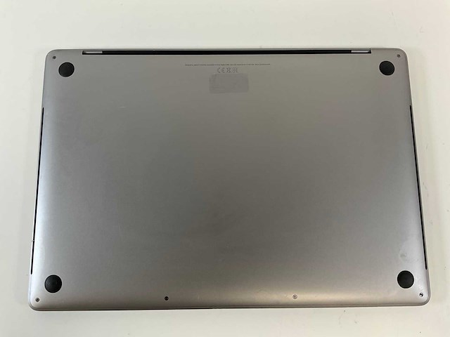 Apple macbook pro 15.4”, core(tm) i7 8th gen, 32 gb ram, 256 gb nvme laptop - afbeelding 6 van  7