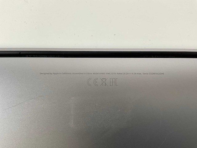 Apple macbook pro 15.4”, core(tm) i7 8th gen, 32 gb ram, 256 gb nvme laptop - afbeelding 7 van  7