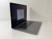 Apple macbook pro 15.4”, core(tm) i7 9th gen, 16 gb ram, 251 gb nvme, amd radeon rx pro 555x 4 gb laptop - afbeelding 2 van  8