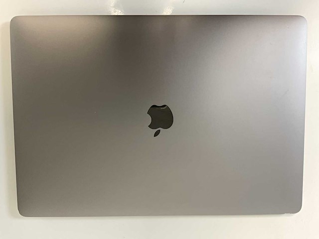 Apple macbook pro 15.4”, core(tm) i7 9th gen, 16 gb ram, 251 gb nvme, amd radeon rx pro 555x 4 gb laptop - afbeelding 5 van  8