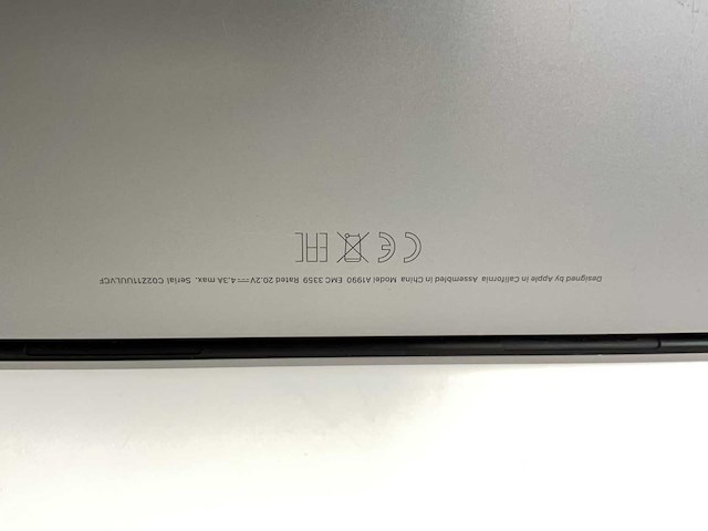 Apple macbook pro 15.4”, core(tm) i7 9th gen, 16 gb ram, 251 gb nvme, amd radeon rx pro 555x 4 gb laptop - afbeelding 7 van  8