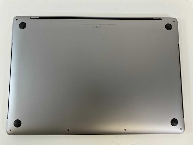 Apple macbook pro 15.4”, core(tm) i7 9th gen, 16 gb ram, 256 gb nvme, amd radeon pro 555x 4 gb laptop - afbeelding 6 van  7