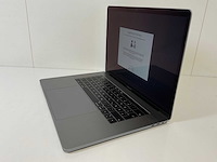 Apple macbook pro 15.4”, core(tm) i7 9th gen, 32 gb ram, 251 gb nvme, amd radeon pro 555x 4 gb laptop - afbeelding 3 van  7