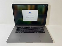 Apple macbook pro 15.4”, core(tm) i7 9th gen, 32 gb ram, 256 gb nvme, amd radeon pro 555x 4gb laptop - afbeelding 1 van  7