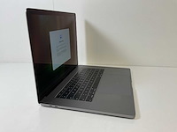 Apple macbook pro 15.4”, core(tm) i7 9th gen, 32 gb ram, 256 gb nvme, amd radeon pro 555x 4gb laptop - afbeelding 2 van  7