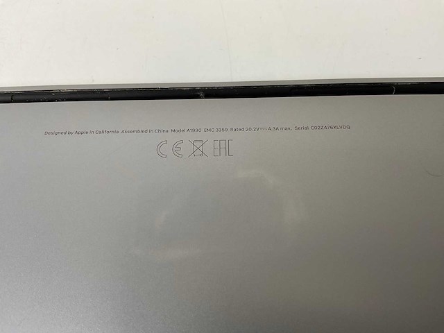 Apple macbook pro 15.4”, core(tm) i7 9th gen, 32 gb ram, 256 gb nvme, amd radeon pro 555x 4gb laptop - afbeelding 7 van  8