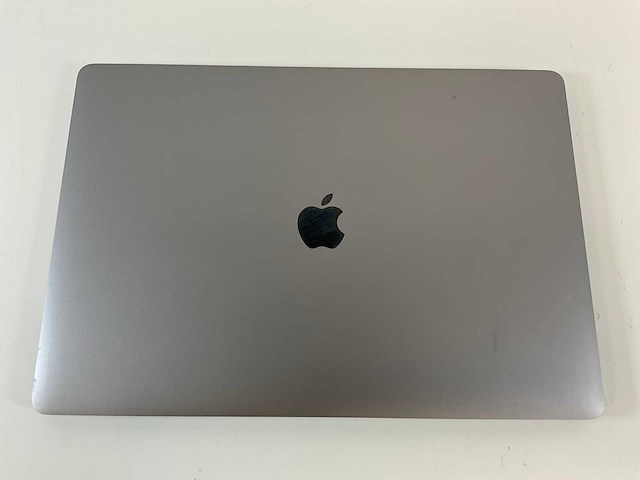Apple macbook pro 15.4”, core(tm) i7 9th gen, 32 gb ram, 256 gb nvme laptop - afbeelding 5 van  7