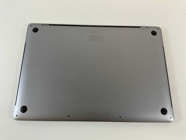 Apple macbook pro 15.4”, core(tm) i7 9th gen, 32 gb ram, 256 gb nvme laptop - afbeelding 6 van  7