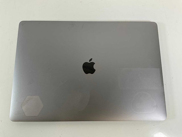 Apple macbook pro 15.4”, core(tm) i7 9th gen, 32 gb ram, 256 gb nvme laptop - afbeelding 5 van  7