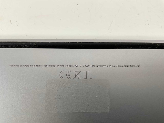 Apple macbook pro 15.4”, core(tm) i7 9th gen, 32 gb ram, 256 gb nvme laptop - afbeelding 7 van  7