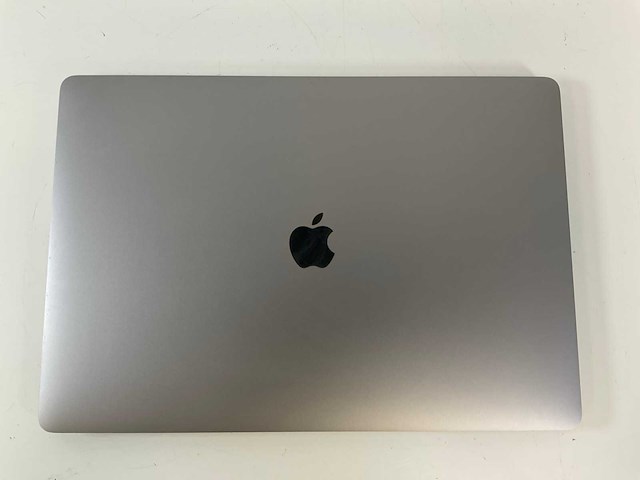 Apple macbook pro 15.4”, core(tm) i7 9th gen, 32 gb ram, 500 gb nvme, amd radeon pro 5300m 4 gb laptop - afbeelding 4 van  6