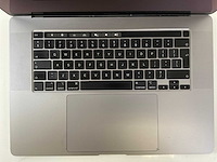 Apple macbook pro 15.4”, core(tm) i7 9th gen, 32 gb ram, 500 gb nvme, amd radeon pro 5300m 4 gb laptop - afbeelding 4 van  7