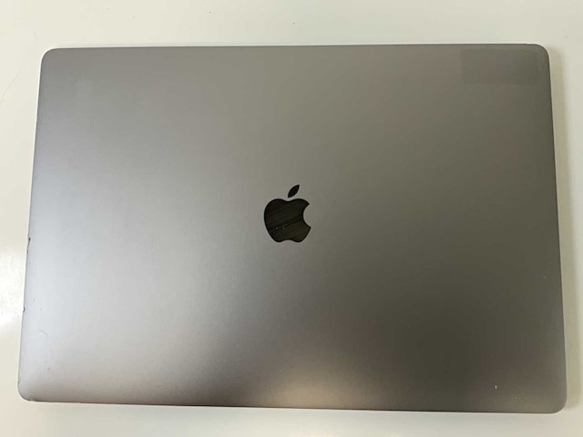 Apple macbook pro 15.4”, core(tm) i9 8th gen, 16 gb ram, 1 tb nvme, amd radeon rx pro 560x 4 gb laptop - afbeelding 5 van  9