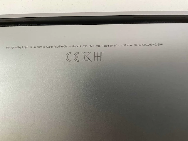 Apple macbook pro 15.4“ core(tm) i9 8th gen, 16 gb ram, 2 tb nvme, amd radeon rx 460 4gb laptop - afbeelding 6 van  6