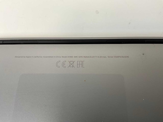 Apple macbook pro 15.4”, core(tm) i9 8th gen, 16 gb ram, 500 gb nvme, amd radeon pro 560x 4 gb laptop - afbeelding 7 van  7