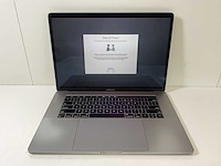 Apple macbook pro 15.4”, core(tm) i9 8th gen, 16 gb ram, 500 gb nvme, amd radeon rx pro 560x 4 gb laptop - afbeelding 1 van  8