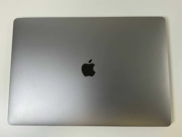 Apple macbook pro 15.4”, core(tm) i9 8th gen, 32 gb ram, 1 tb nvme, amd radeon rx pro 560x 4gb laptop - afbeelding 5 van  6