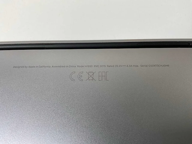 Apple macbook pro 15.4”, core(tm) i9 8th gen, 32 gb ram, 1 tb nvme, amd radeon rx pro 560x 4gb laptop - afbeelding 6 van  6