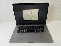 Apple macbook pro 15.4”, core(tm) i9 8th gen, 32 gb ram, 1 tb nvme, amd radeon rx pro 560x 4gb laptop