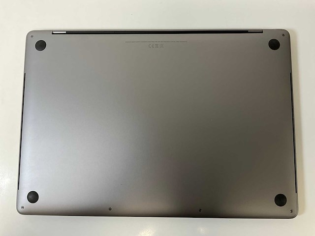 Apple macbook pro 15.4”, core(tm) i9 9th gen, 32 gb ram, 1 tb nvme, amd radeon pro vega 20 4 gb laptop - afbeelding 6 van  7