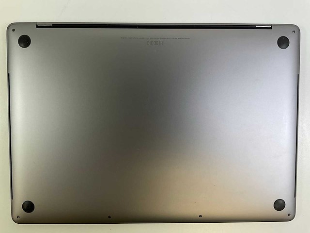 Apple macbook pro 15.4“ core(tm) i9 9th gen, 32 gb ram, 1 tb nvme, amd radeon pro vega 20 4 gb laptop - afbeelding 6 van  7