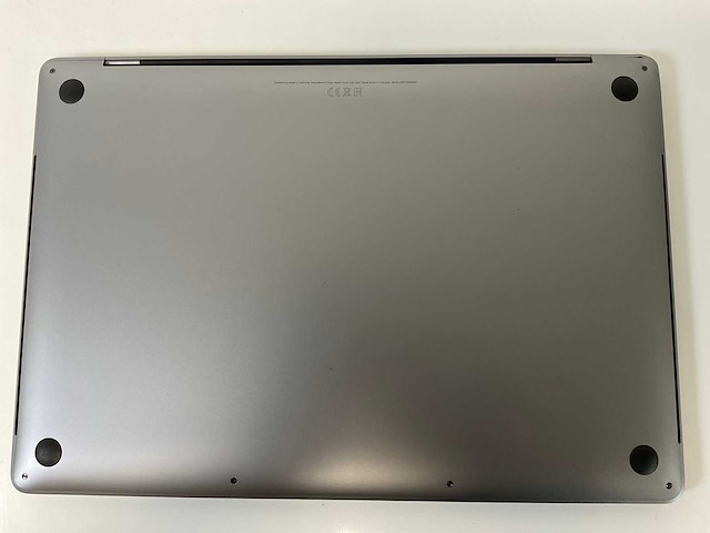 Apple macbook pro 15.4”, core(tm) i9 9th gen, 32 gb ram, 1 tb nvme amd radeon rx pro 5500m 4gb laptop - afbeelding 6 van  7