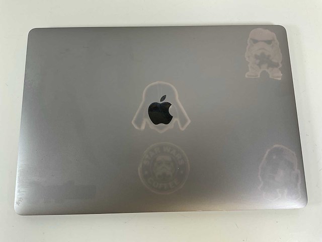 Apple macbook pro 15.4”, core(tm) i9 9th gen, 32 gb ram, 512 gb nvme laptop - afbeelding 3 van  4