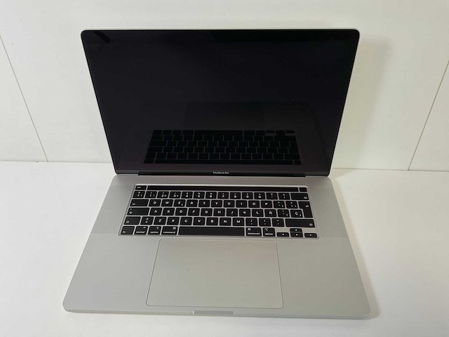 Apple macbook pro 15.4”, core(tm) i9 9th gen, 64 gb ram, 1 tb nvme, amd radeon pro 5500m 4 gb laptop - afbeelding 1 van  7