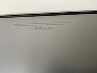 Apple macbook pro 15.4”, hexacore i7, 16 gb ram, 512 gb ssd, amd radeon pro 560x 4 gb laptop - afbeelding 7 van  7