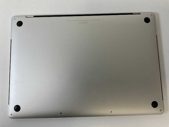 Apple macbook pro 15.4”, intel hexacore i7, 16 gb ram, 512 gb nvme, amd radeon pro 560x 4 gb laptop - afbeelding 5 van  6