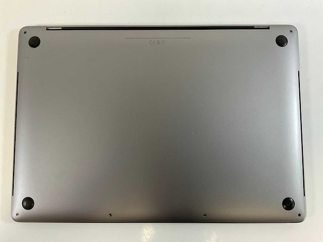 Apple macbook pro 15,5”, hexacore i7, 16 gb ram, 512 gb nvme, amd radeon pro 555x 4gb laptop - afbeelding 5 van  5