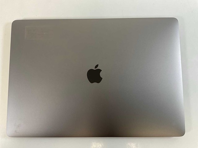 Apple macbook pro 15,5”, hexacore i7, 16 gb ram, 512 gb nvme, amd radeon pro 555x 4gb laptop - afbeelding 5 van  7