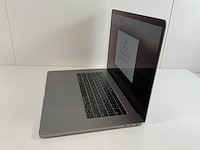 Apple macbook pro 15,5”, hexacore i7, 16 gb ram, 512 gb nvme, amd radeon pro 555x 4gb laptop - afbeelding 3 van  8