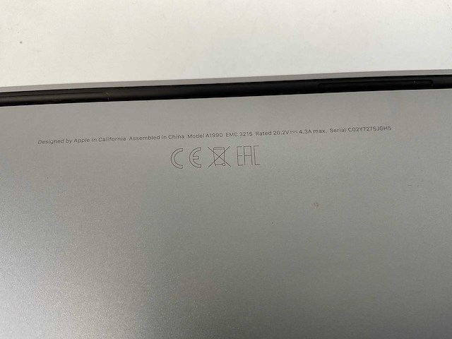 Apple macbook pro 15,5”, hexacore i7, 16 gb ram, 512 gb nvme, amd radeon pro 555x 4gb laptop - afbeelding 6 van  6