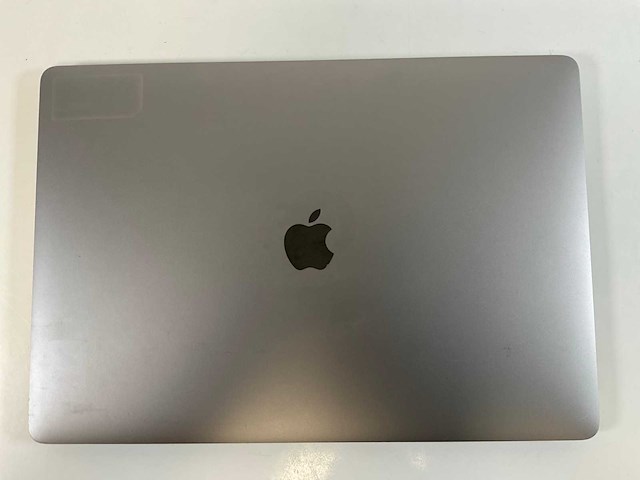 Apple macbook pro 15,5”, hexacore i7, 16 gb ram, 512 gb nvme, amd radeon pro 555x 4gb laptop - afbeelding 5 van  7