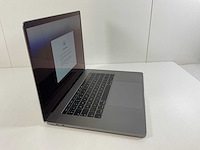 Apple macbook pro 15,5”, hexacore i7, 16 gb ram, 512 gb nvme, amd radeon pro 555x 4gb laptop - afbeelding 2 van  7