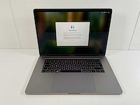 Apple macbook pro 15,5”, hexacore i7, 16 gb ram, 512 gb nvme, amd radeon pro 555x 4gb laptop - afbeelding 1 van  4