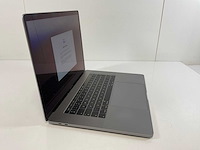 Apple macbook pro 15,5”, hexacore i7, 16 gb ram, 512 gb nvme, amd radeon pro 555x 4gb laptop - afbeelding 2 van  7