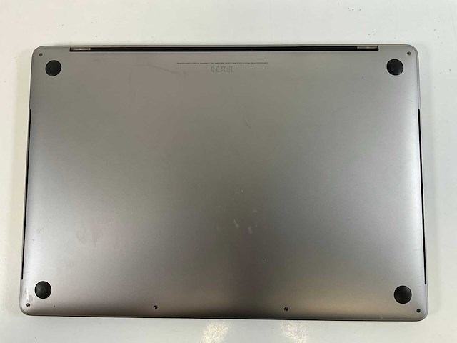 Apple macbook pro 15,5”, hexacore i9, 32 gb ram, 1tb nvme, amd radeon pro 560x 4gb laptop - afbeelding 6 van  7