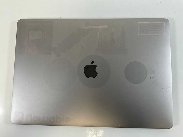 Apple macbook pro 15,5”, quadcore i7, 16 gb ram, 512 gb nvme, amd radeon pro 560 4gb laptop - afbeelding 5 van  7