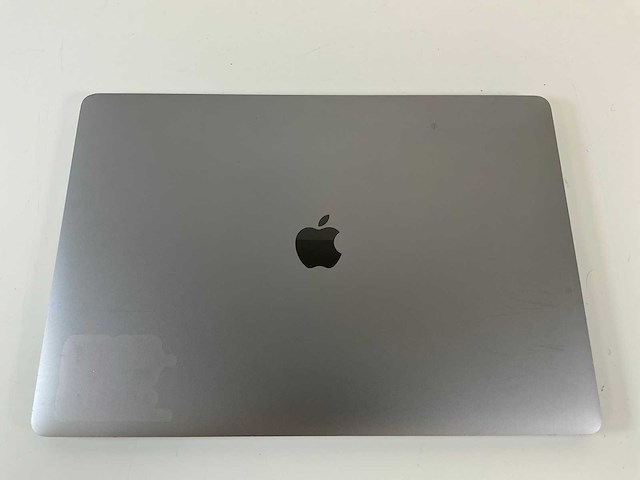 Apple macbook pro 15.6”, core(tm) i7 9th gen, 32 gb ram, 256 gb nvme laptop - afbeelding 5 van  7