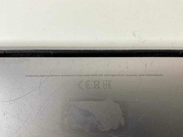 Apple macbook pro 15.6”, core(tm) i7 9th gen, 32 gb ram, 256 gb nvme laptop - afbeelding 7 van  7