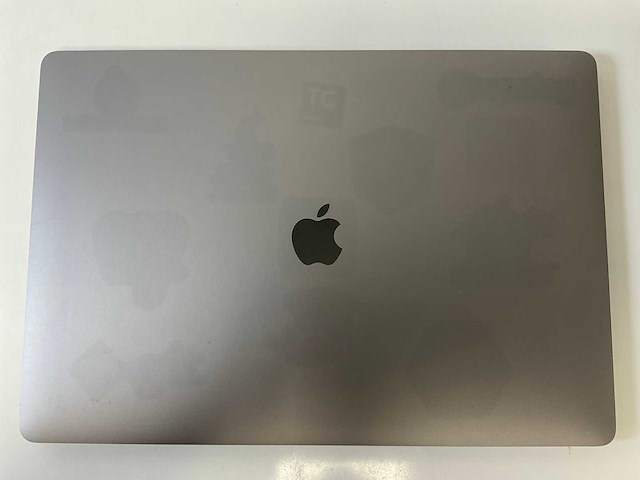Apple macbook pro 16”, 6-core intel i7, 32 gb ram, 1 tb nvme, amd radeon pro 5500m 4gb laptop - afbeelding 5 van  7