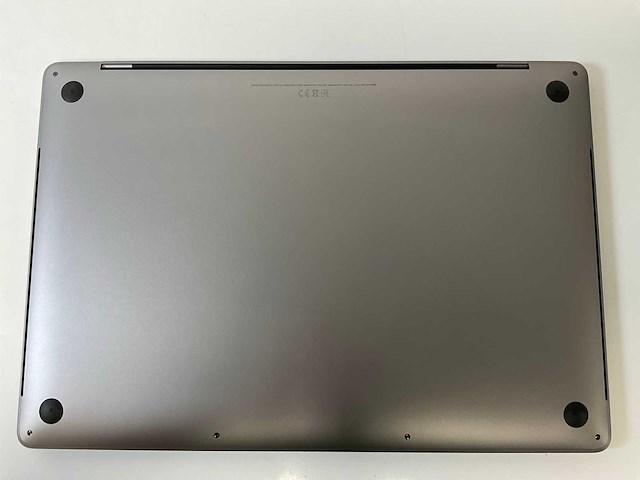 Apple macbook pro 16”, 6-core intel i7, 32 gb ram, 1 tb nvme, amd radeon pro 5500m 4gb laptop - afbeelding 6 van  7