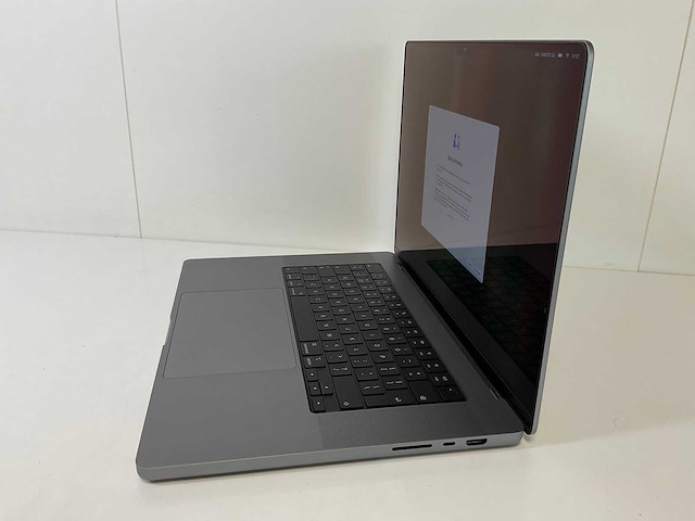 Apple macbook pro 16”, apple m1, 32 gb ram, 512 gb ssd laptop - afbeelding 3 van  7