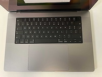 Apple macbook pro 16”, apple m1, 32 gb ram, 512 gb ssd laptop - afbeelding 4 van  7