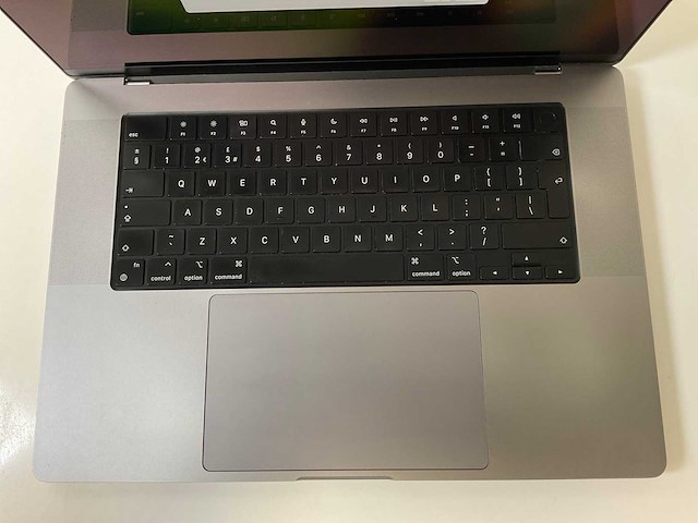 Apple macbook pro 16”, apple m1 max, 32 gb ram, 1 tb nvme laptop - afbeelding 4 van  7
