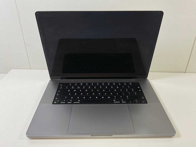 Apple macbook pro 16”, apple m1 max, 32 gb ram, 1 tb nvme laptop - afbeelding 1 van  7